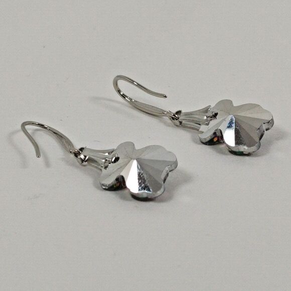 Silver Tone Metal Iridescent Glass Dangle Earrings Teddy Bear Clover Flower - Picture 7 of 11